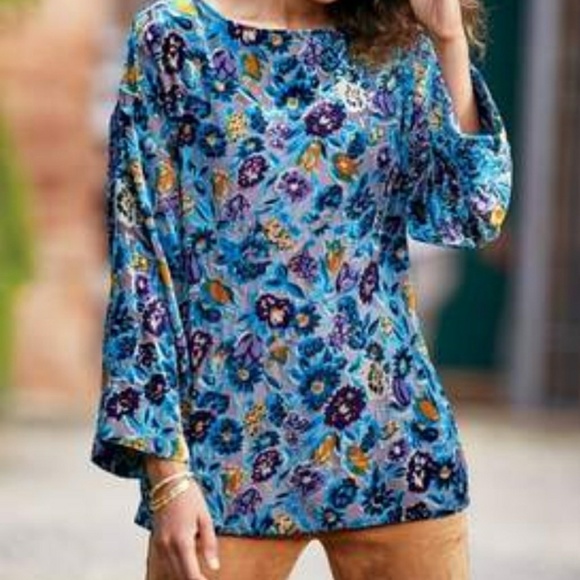 Soft Surroundings Sweaters - NWT Colorful Velvet Top w/Cami